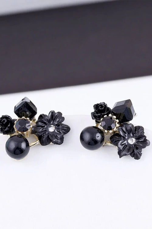 Korean Vintage Resin Flower Studs