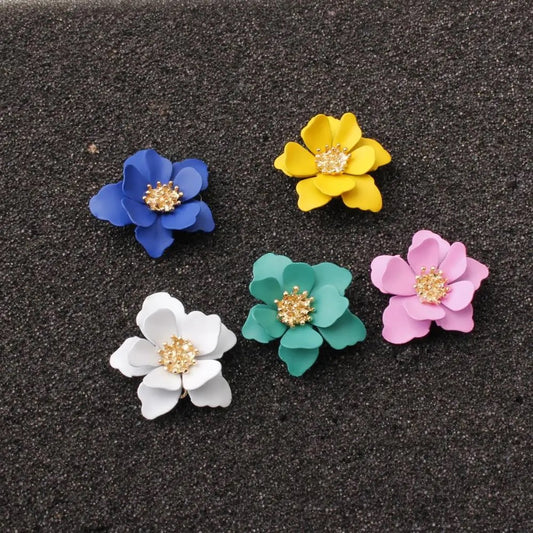 Korean Artilady Flower Stud