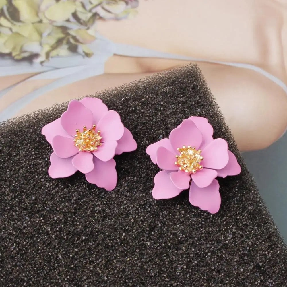 Korean Artilady Flower Stud