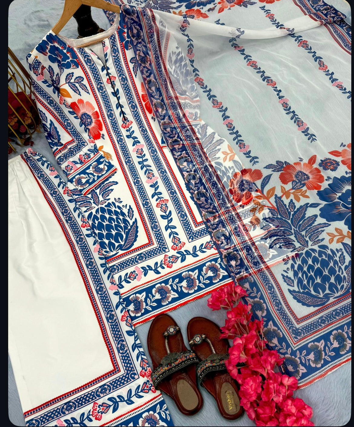 Elegant White & Blue Floral Printed co ord