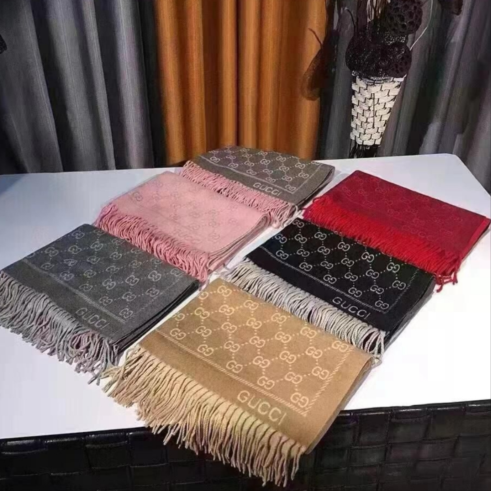 Designer Woolen stole Mens luxury scarf Womens Four Seasons shawl Fashion letter