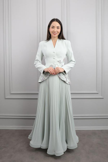 The Pearl Elan Gown Set