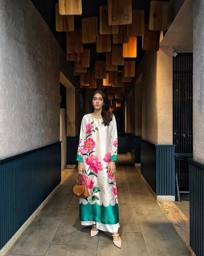 Rosé Royale Silk Ensemble