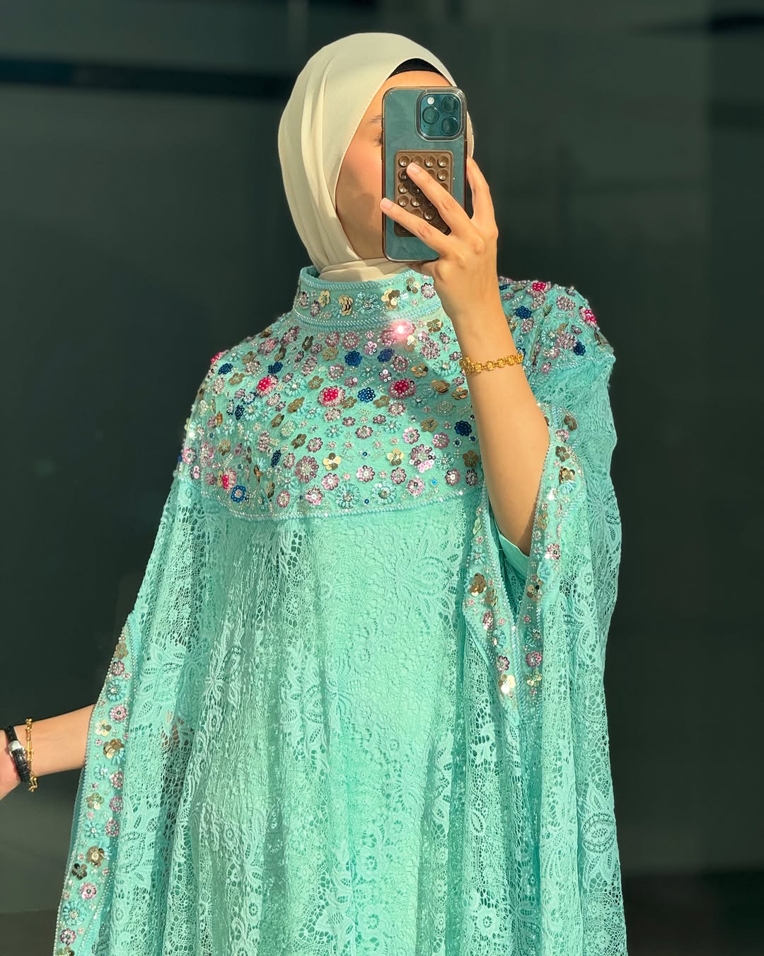 Nooreh Luxe Elegant Lace Kaftan