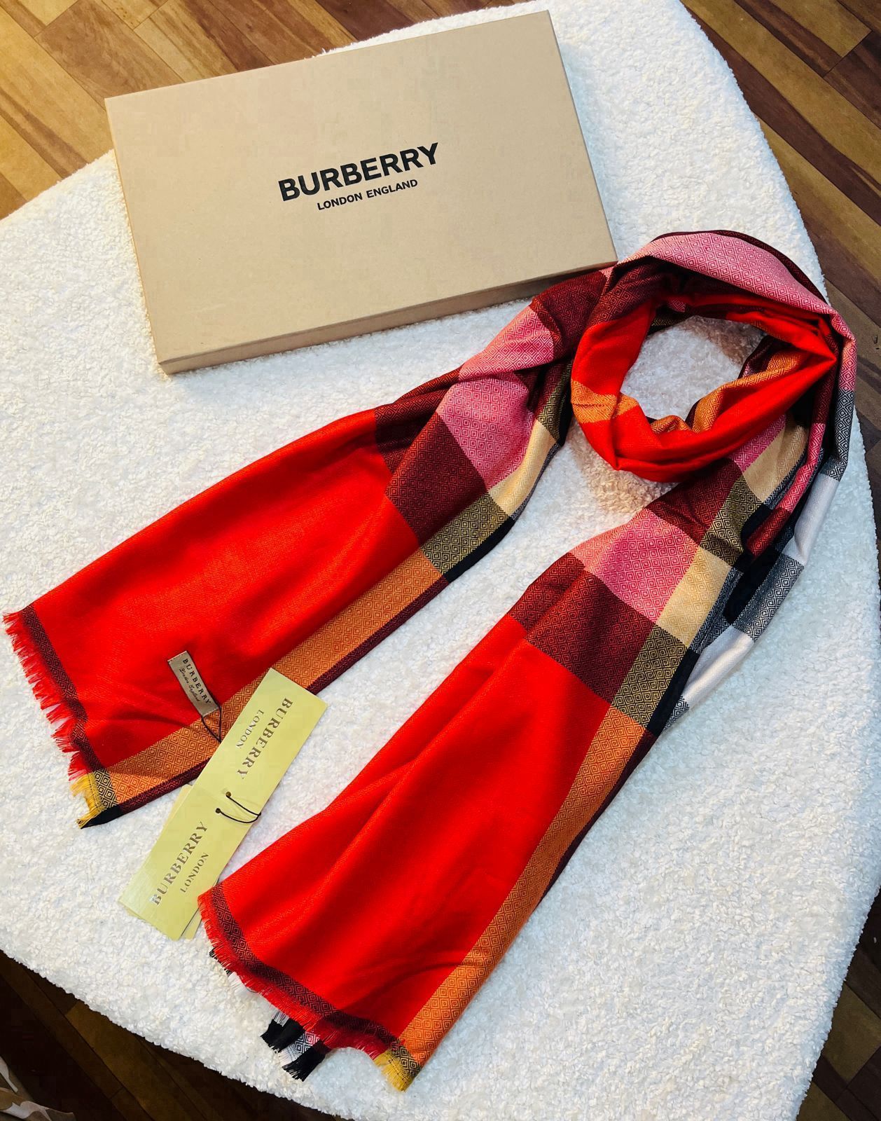 Luxury Brand BB Most demanded Semi Cotton Scarf - Red