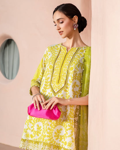 3 Piece Unstitched Printed Lawn Suit | MPT-2504-A