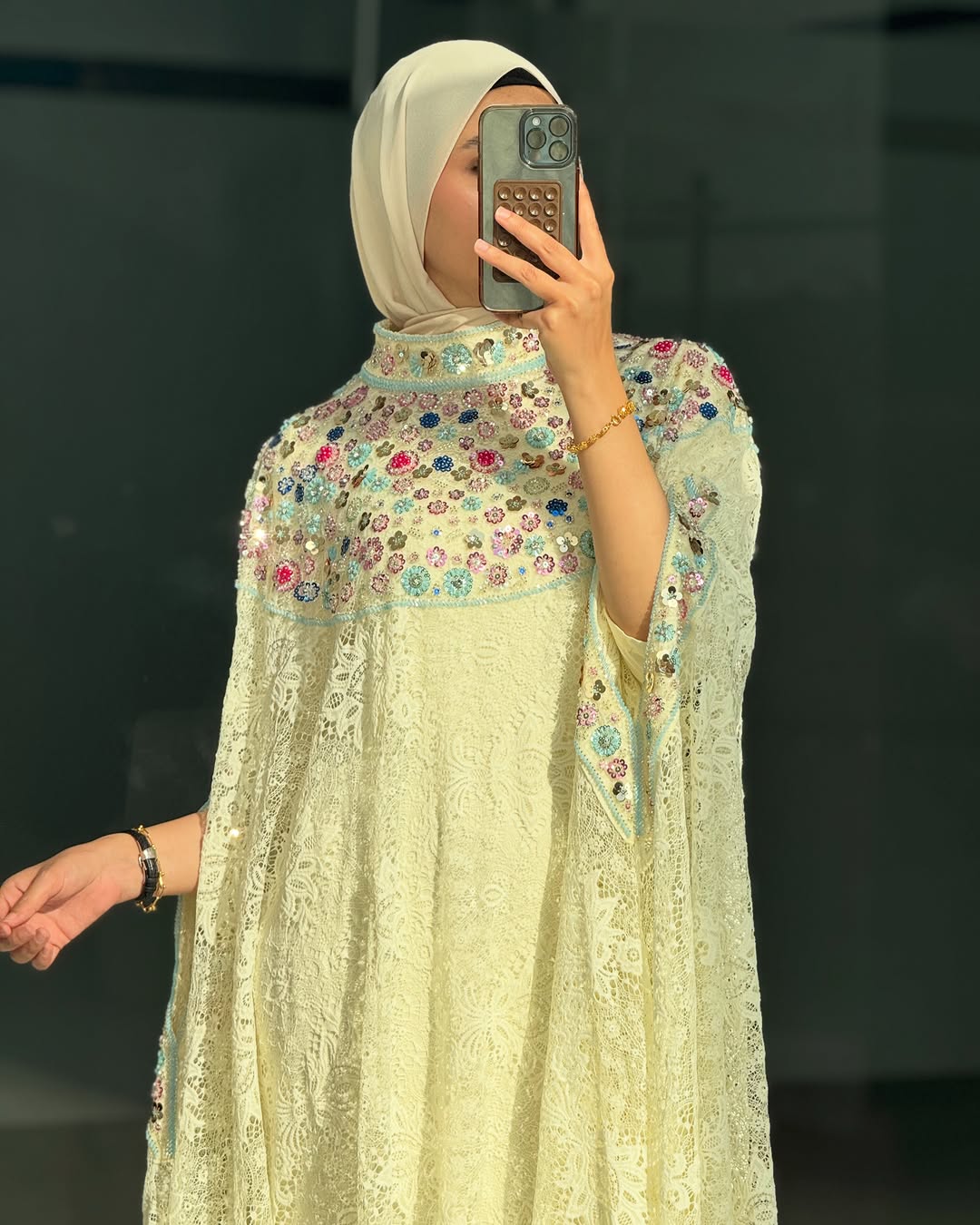 Nooreh Luxe Elegant Lace Kaftan