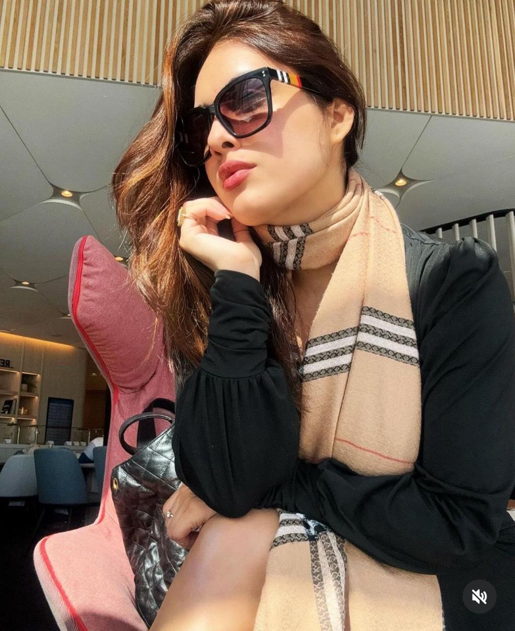 Stripe scarf