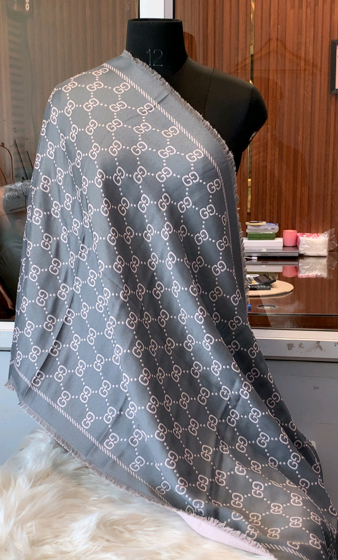 Branded GC Winter Luxury Stole Plain