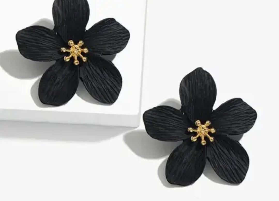 Korean Flocking Big flower studs