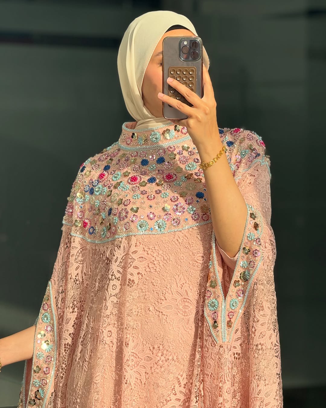 Nooreh Luxe Elegant Lace Kaftan