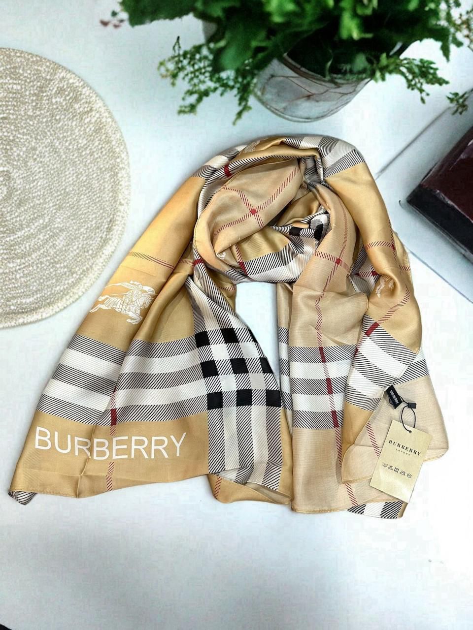 Luxury Brand BB Checked Print Silk Scarf