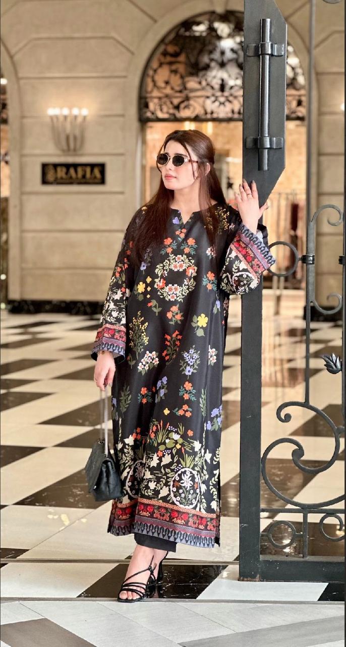 Noir Jardin Luxe Printed Kaftan Set