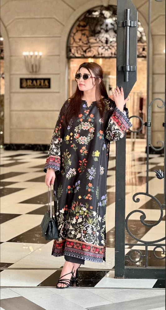 Noir Jardin Luxe Printed Kaftan Set